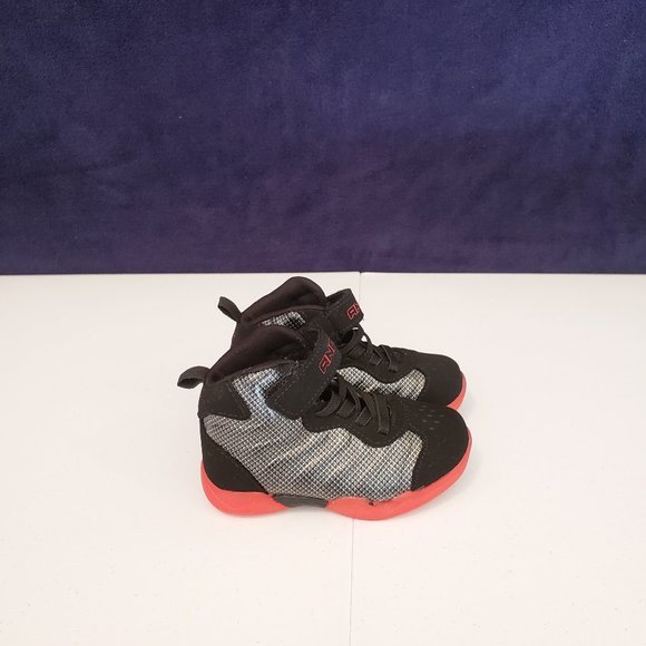 boys basketball shoes size 1